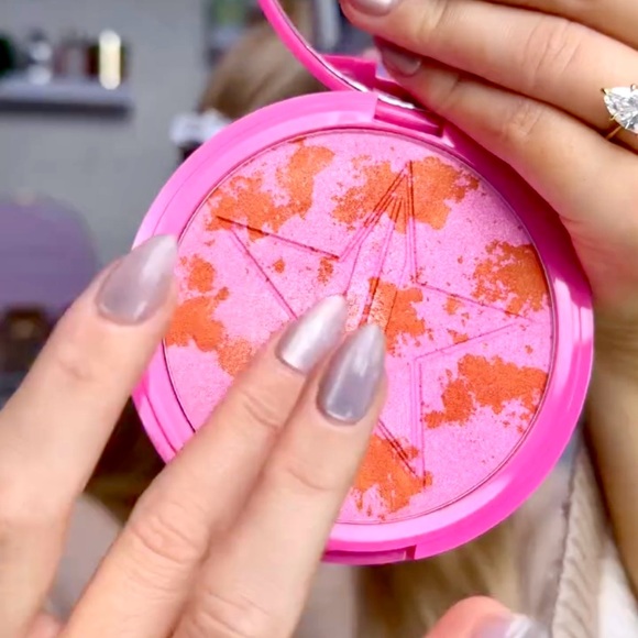 Jeffree Star | ‘Glamorous Heist’ Skin Frost Blush Highlighter | NiB radiant glow - Picture 9 of 16